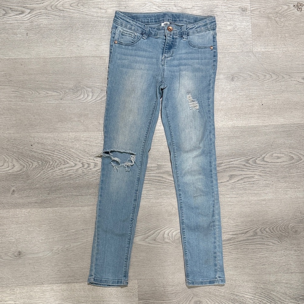 Girl’s Distressed Jeans